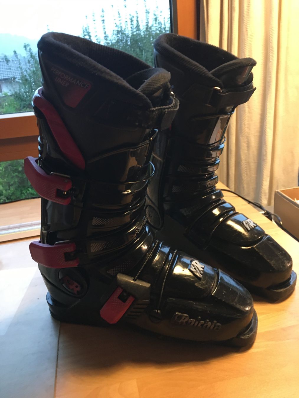 Raichle Herrenschuhe: Raichle Flexon Skischuhe – Gebraucht aus Aesch BL von Litespeed11677 2