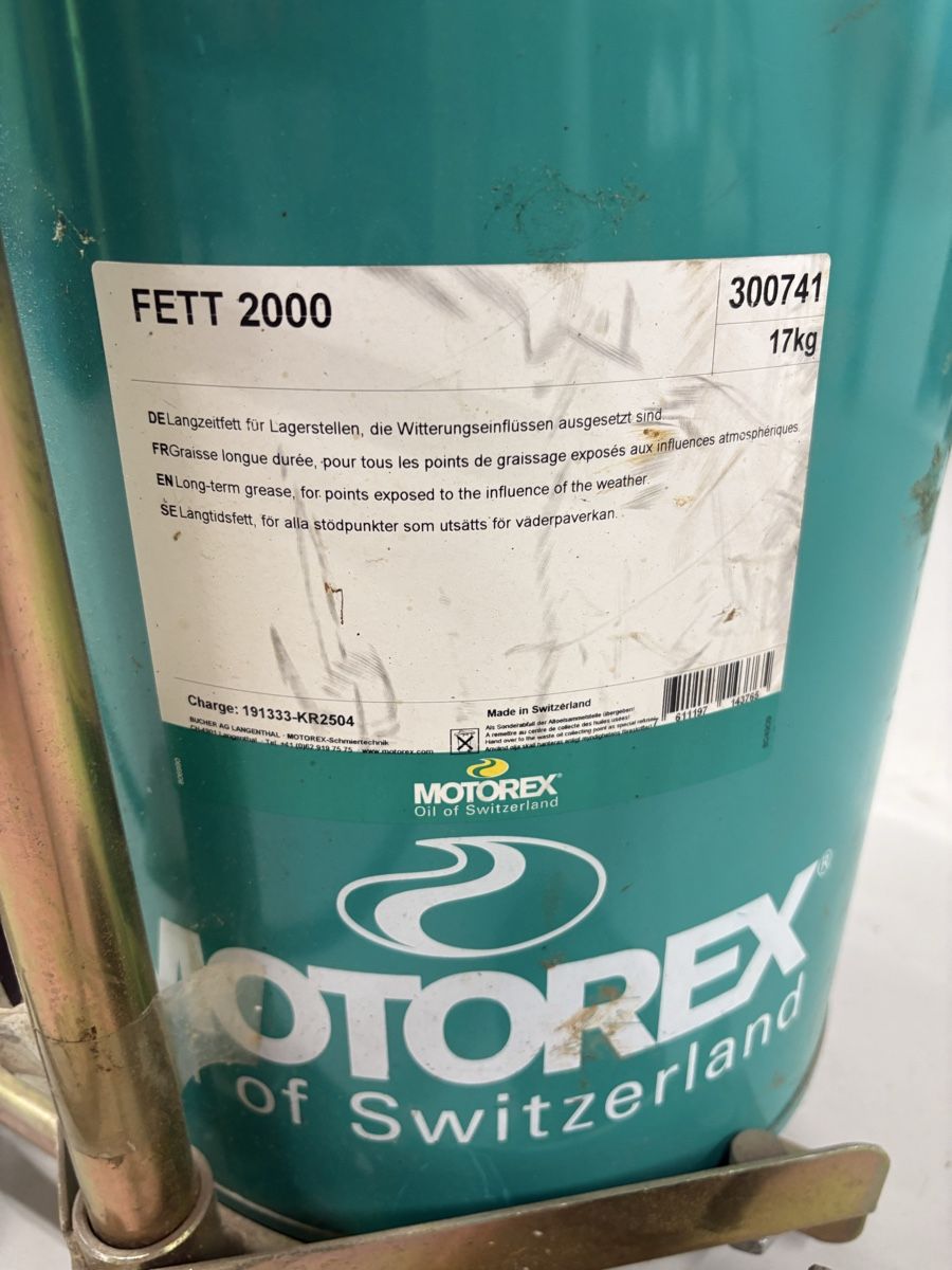Tous les outils: Fettgerät pneumatisch Motorex – D'occasion à Hölstein par Moserei14 3