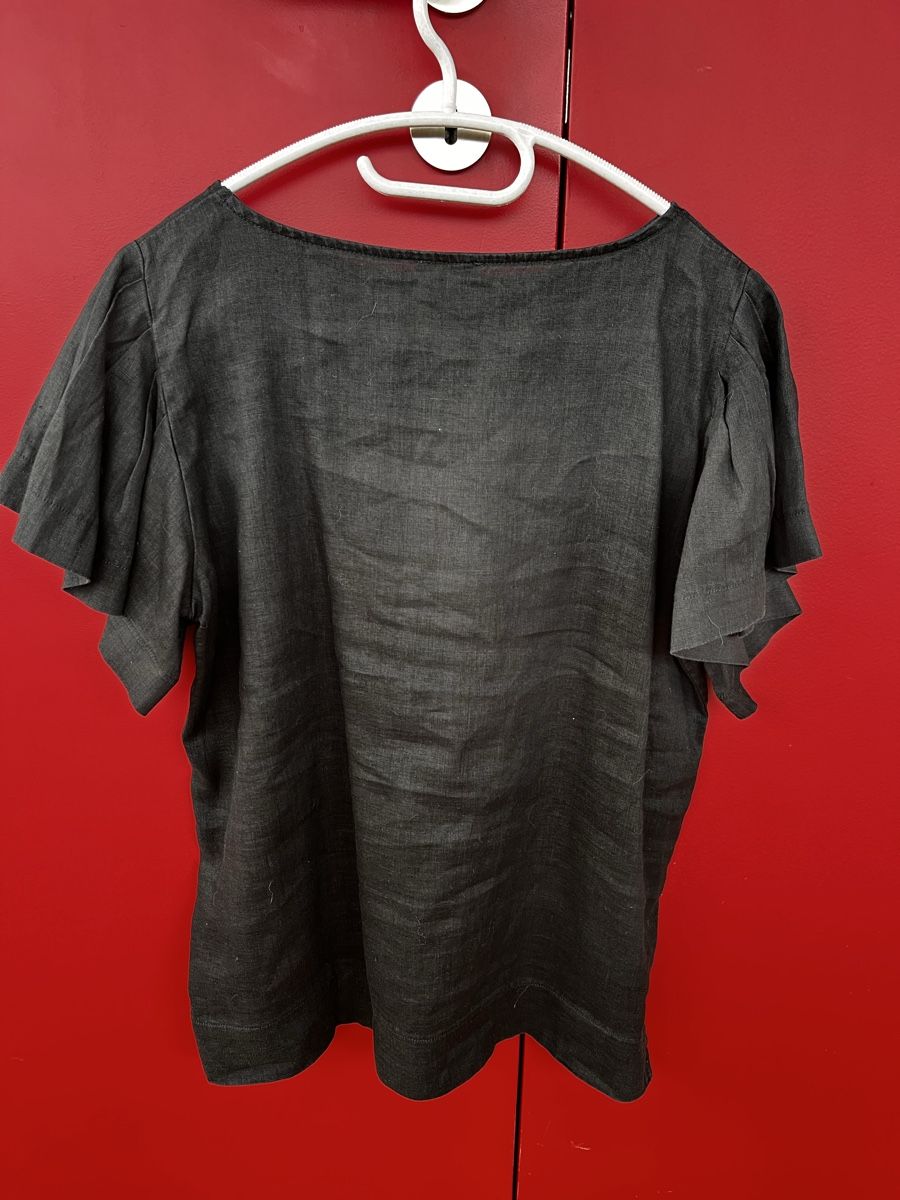 Benetton Top: Top en lin noir Benetton taille M – Usato da Romont FR venduto da cat_j6ww 1