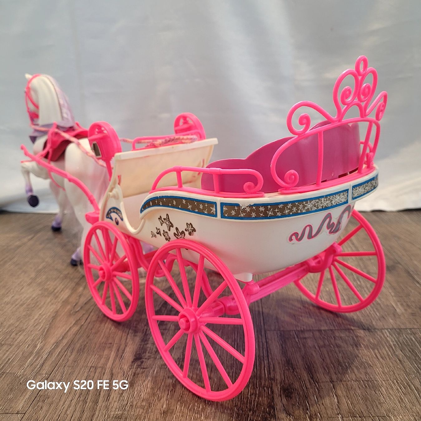 Jouets: Barbie Pferd Diva mit Kutsche – D'occasion à Niederbuchsiten par klengyel 3