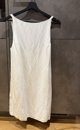 Weisses Leinenkleid von Massimo Dutti