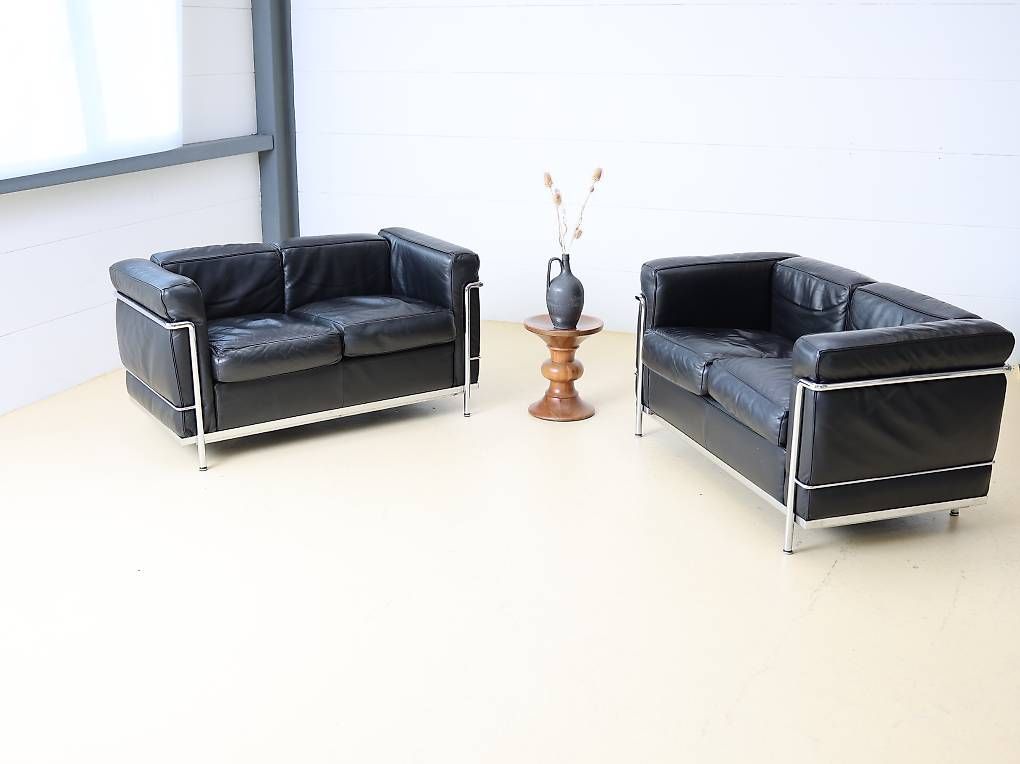 Cassina Divani: Le Corbusier Sofa LC2 von Cassina – Usato da Meinisberg venduto da atelier_TILIJA 8