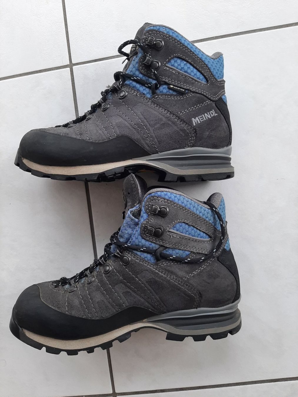 Meindl Scarpe da donna: Meindl Wanderschuhe Grösse 38 neuwertig – Usato da Windlach venduto da R_K 1