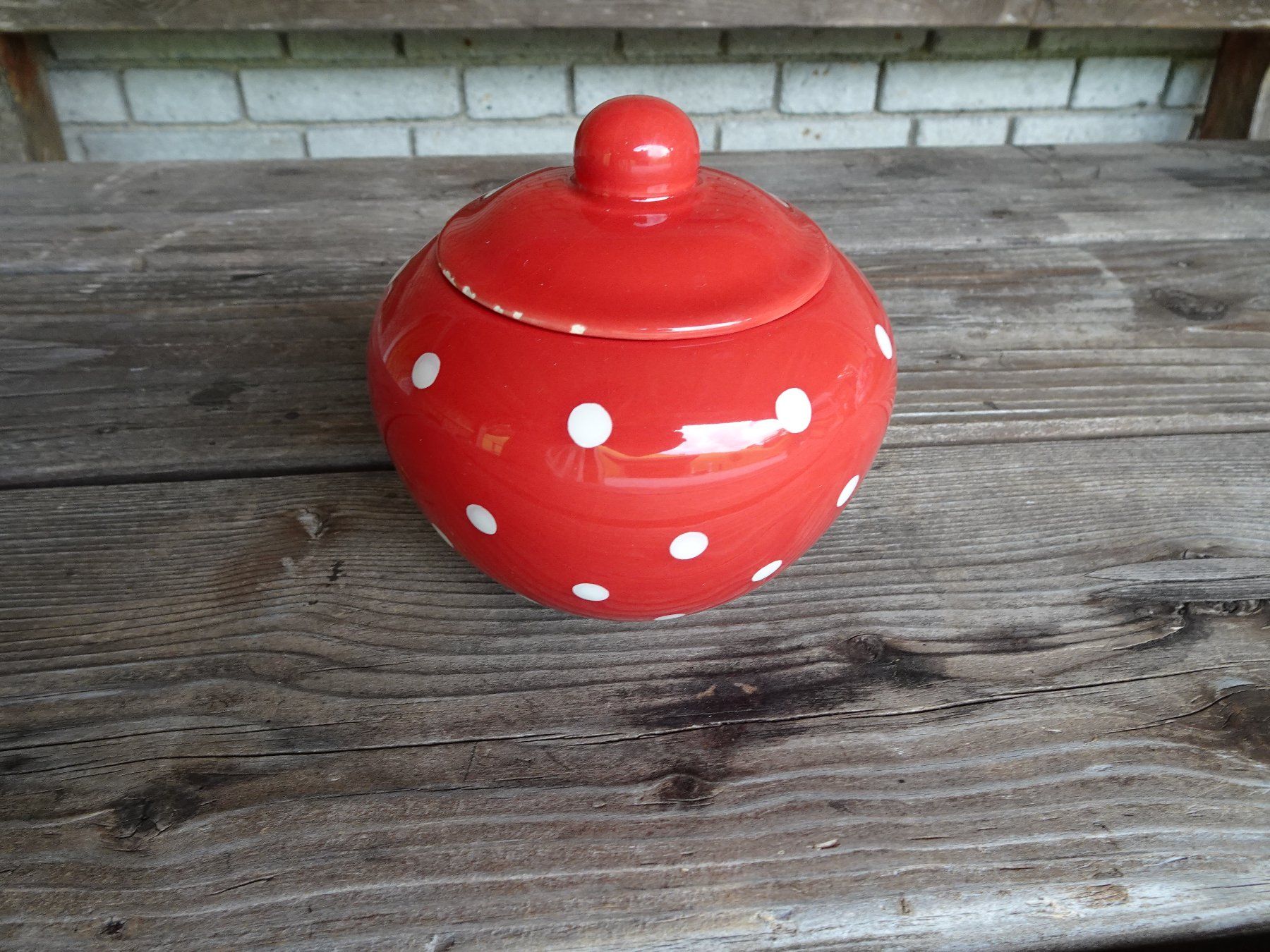 Zuckerdosen: Zuckerdose rot-weiss Polka dot - 230614 – Neu (gemäss Beschreibung) aus Küssnacht am Rigi von Dot.Your.Life