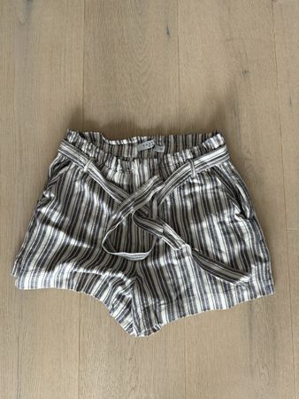 Sommerliche Costes Blue Shorts, Grösse XS, neuwertig!