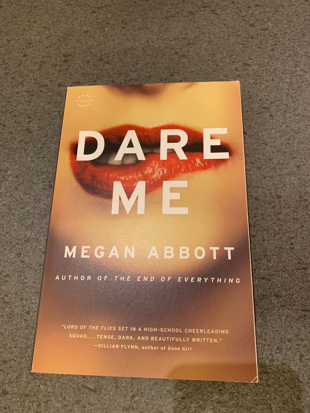Libri: Dare Me by Megan Abbott (English Book) – Usato da Winterthur venduto da mamba2021 1