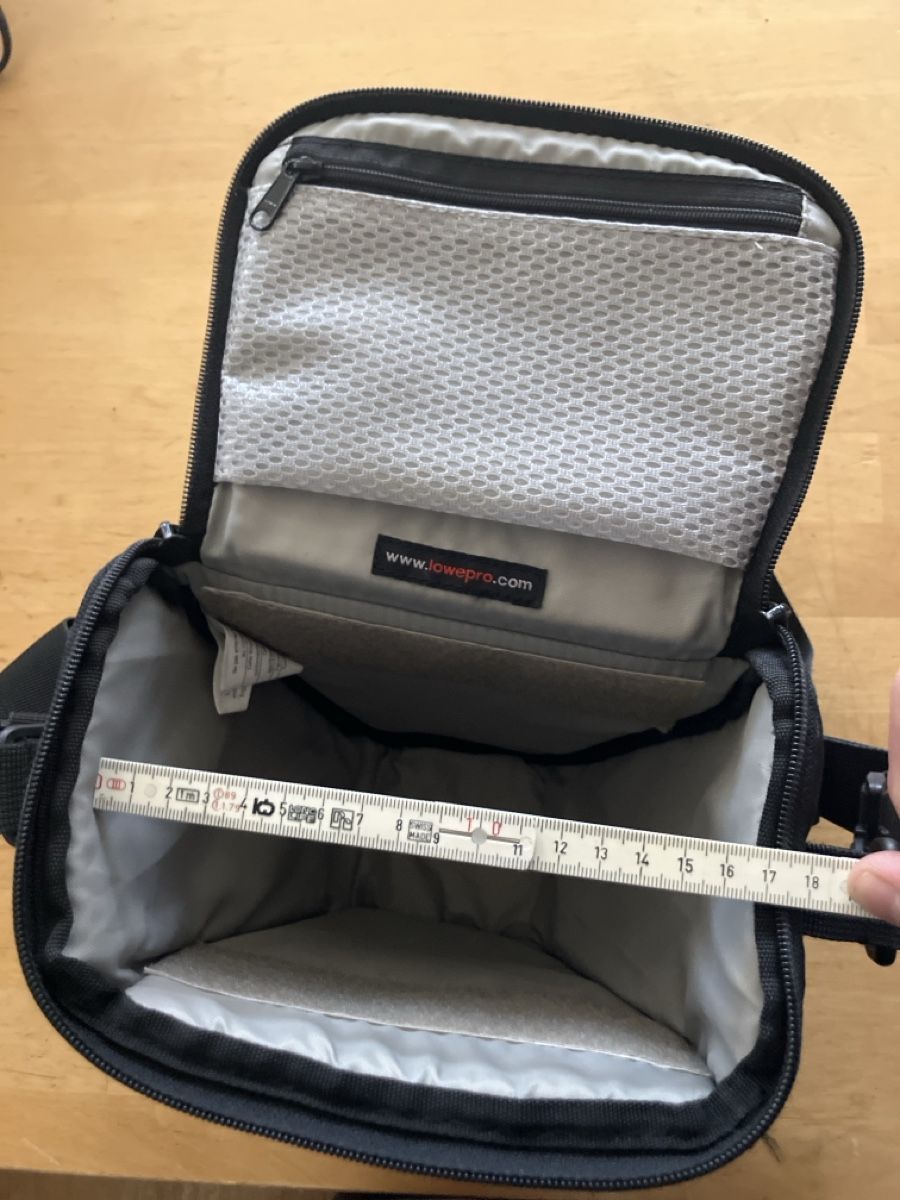 Lowepro Taschen: Lowepro TLZ1 Kameratasche – Gebraucht aus Bern von Burur 1