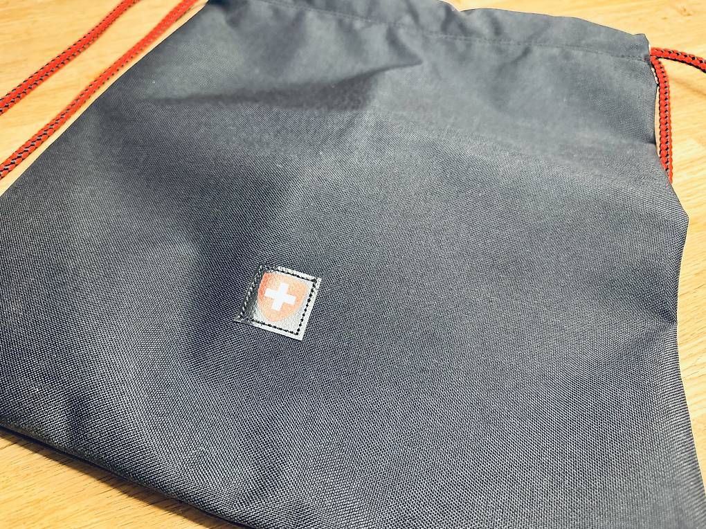 Rucksäcke: Kokoté Gymbag Suisse – Gebraucht aus Diepoldsau von Take1 1