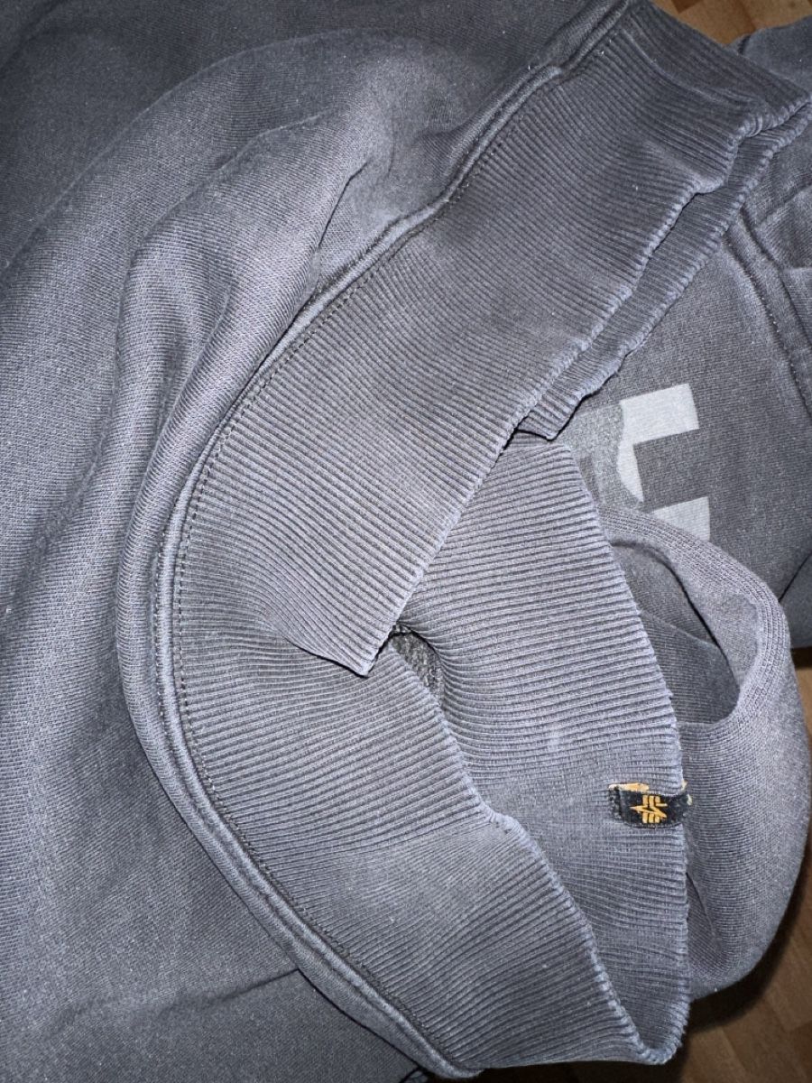 Alpha Industries Maglioni & Felpe: Alpha Industries Pullover Gr. S – Usato da St. Gallen venduto da mai_zpt7 3