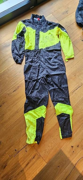 Completi: Motorradbekleidung – Usato da Erschwil venduto da sabi054 2
