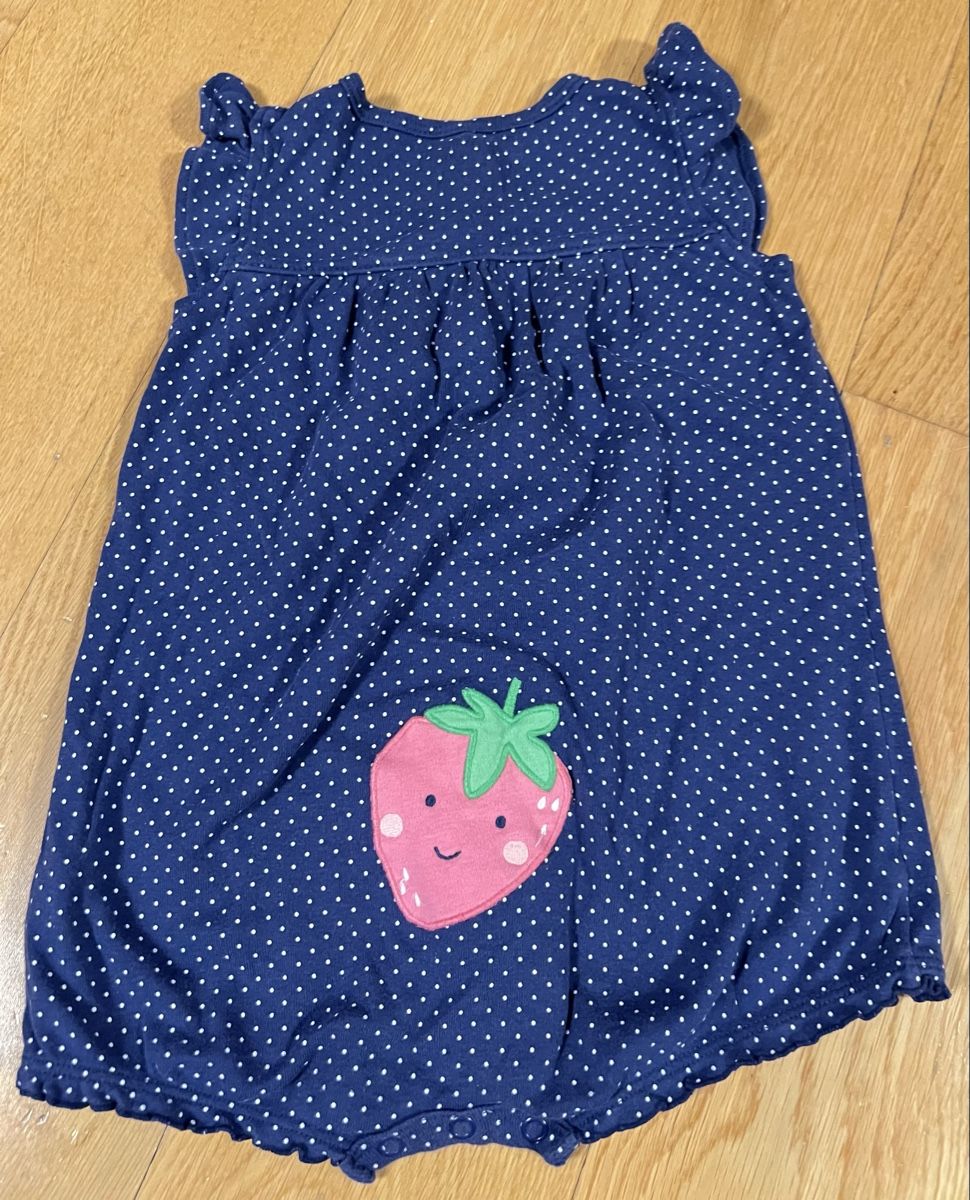 Lotti & Set di vestiti: Kleiderpaket Mädchen Gr. 92 Strampler und Bluse Sommer – Usato da Zollikerberg venduto da Huglina 1