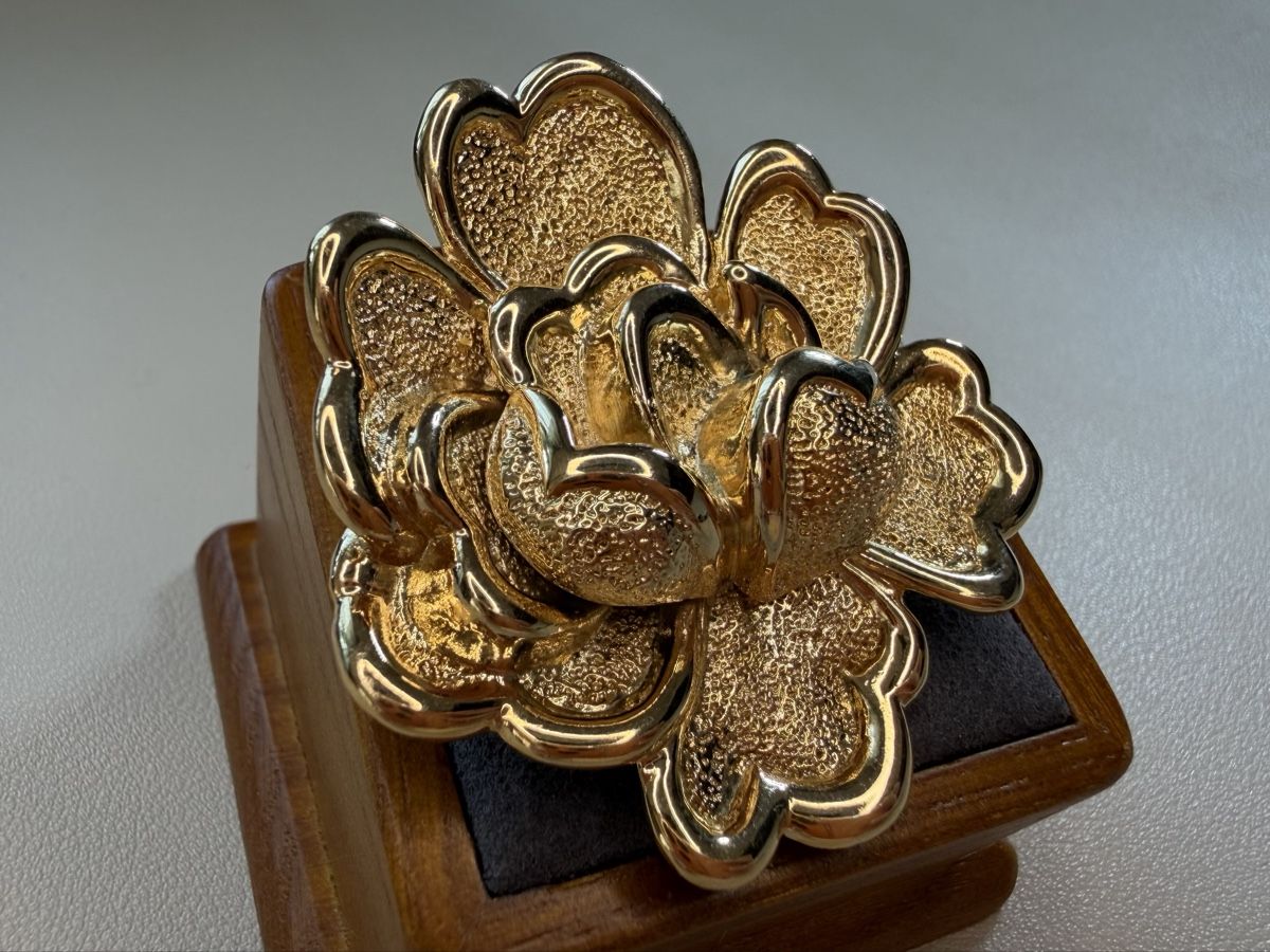 Broschen & Nadeln: Vintage Brosche Luxus Modeschmuck – Gebraucht aus Lamone von LaCantinaMagica 2
