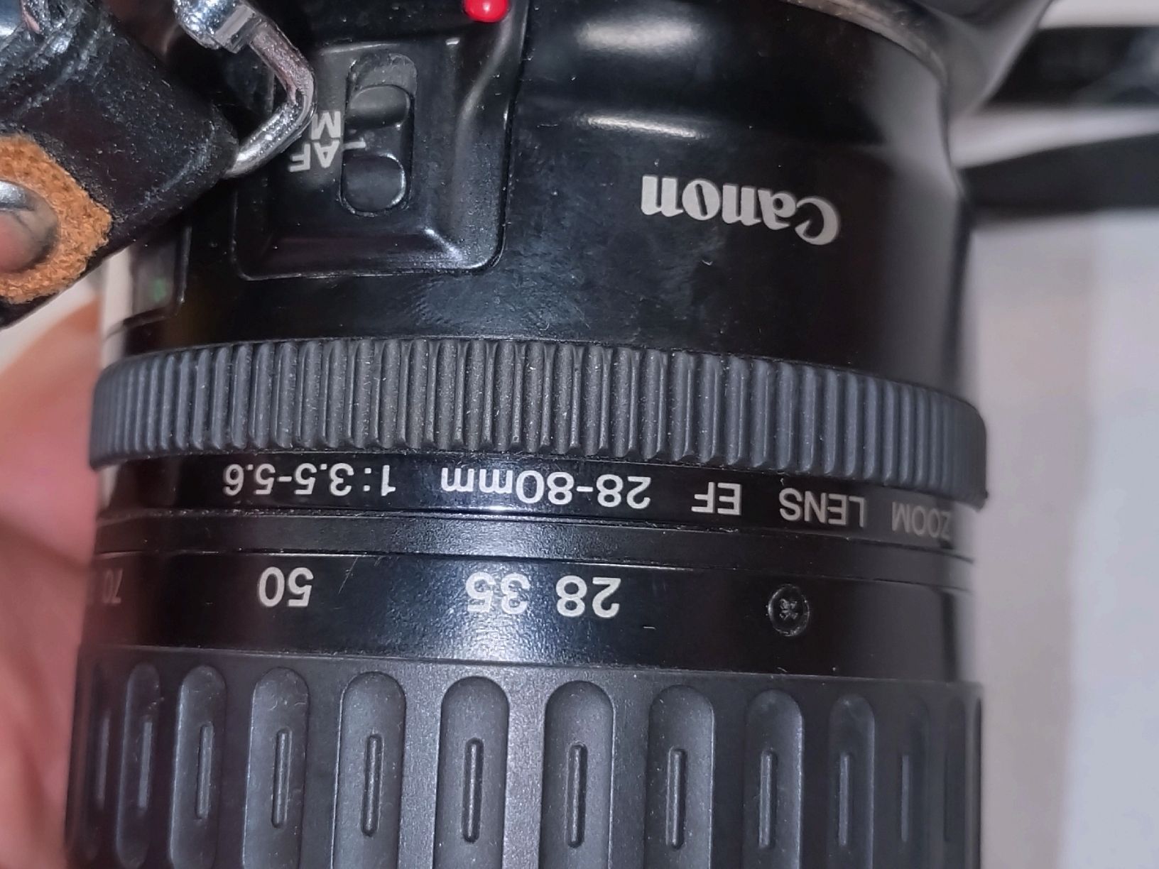 Canon Fotocamera: Canon EOS 100 Argentique + 28-80mm ultrasonic Working – Usato da Farvagny-le-Grand venduto da LaCaverne 6
