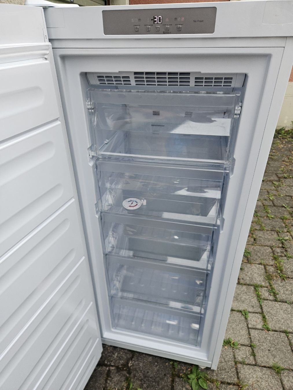 Congelatori: MIO STAR Gefrierschrank  – Usato da Rickenbach b. Wil venduto da nic_8ljr 1