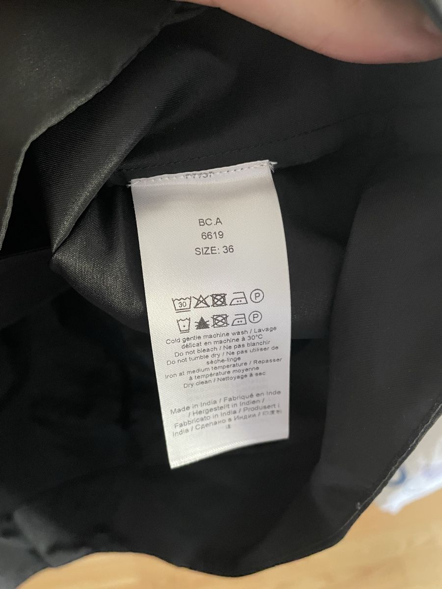Ganni Robes: GANNI black dress size EU 36 – D'occasion à Basel par ana_6yp9 4