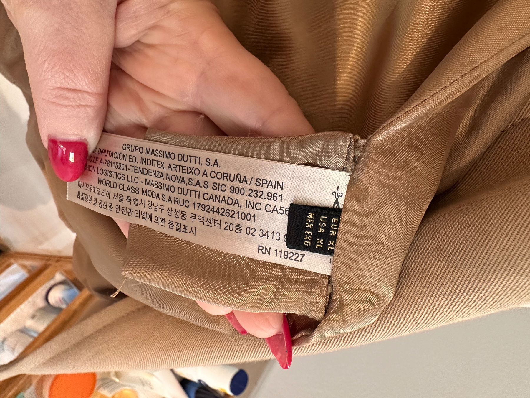 Massimo Dutti Cappotti: Trenchcoat Massimo Dutti, XL – Nuovo (secondo la descrizione) da Rüti ZH venduto da Anastasia.gold 5