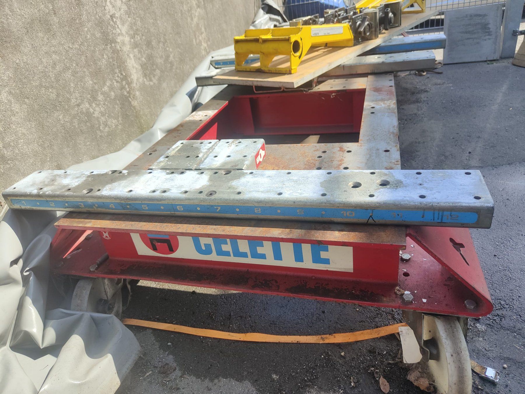 Tous les outils: Richtbank Celette – D'occasion à Lömmenschwil par inf_7jfj 1