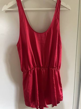 Victorias Secret Satin Playsuit rot Gr. S