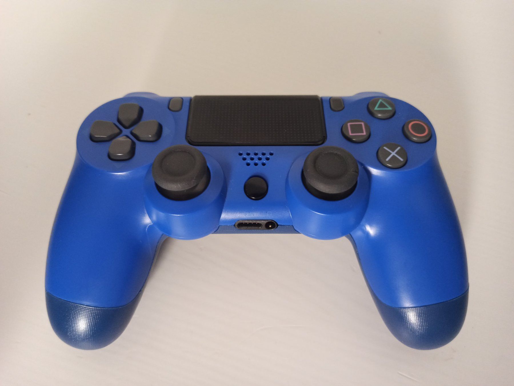 Controller: Wireless Controller PS4 V1 – Usato da Oberweningen venduto da mar_87mx 1
