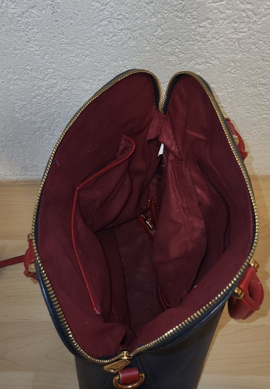 Borse da donna: Schicke Damenhandtasche, rot/blau/grau – Usato da Wald ZH venduto da SwissPawnshop 7