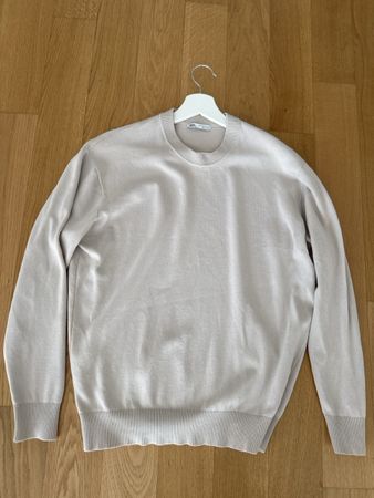 Zara Pullover Beige Gr. M - Perfekt für den Übergang!