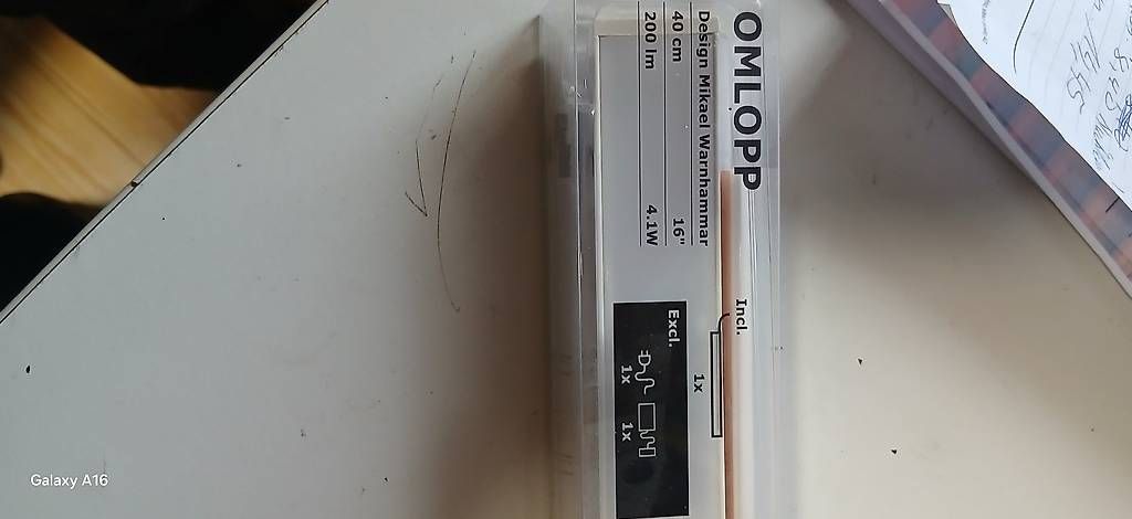 Lampade: LED-Lichtleiste  OMLOP  Dimmbar weiß, 40 cm – Usato da Wiedlisbach venduto da Hobby2 1