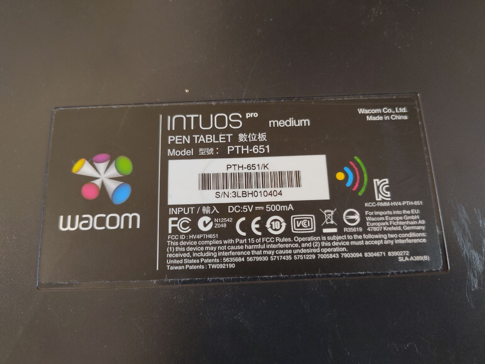 Wacom Tablet PC: Wacom PTH-651-DEIT Intuos Pro Grafik-Tablett – Usato da Liebefeld venduto da uhcbiel17 4