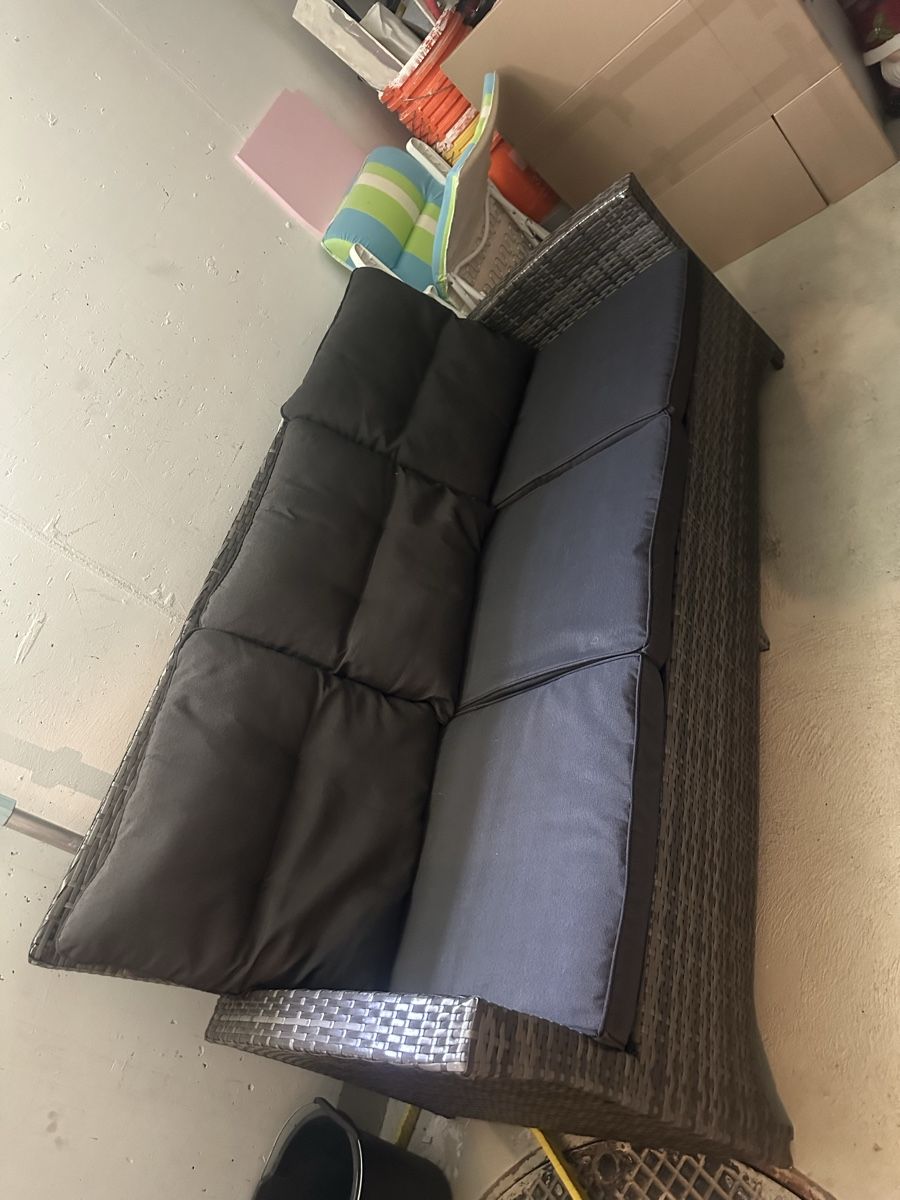 Divani: Garden Sofa  – Usato da Kirchleerau venduto da Rvgc86