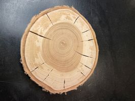 Holzscheibe Kirsche alt