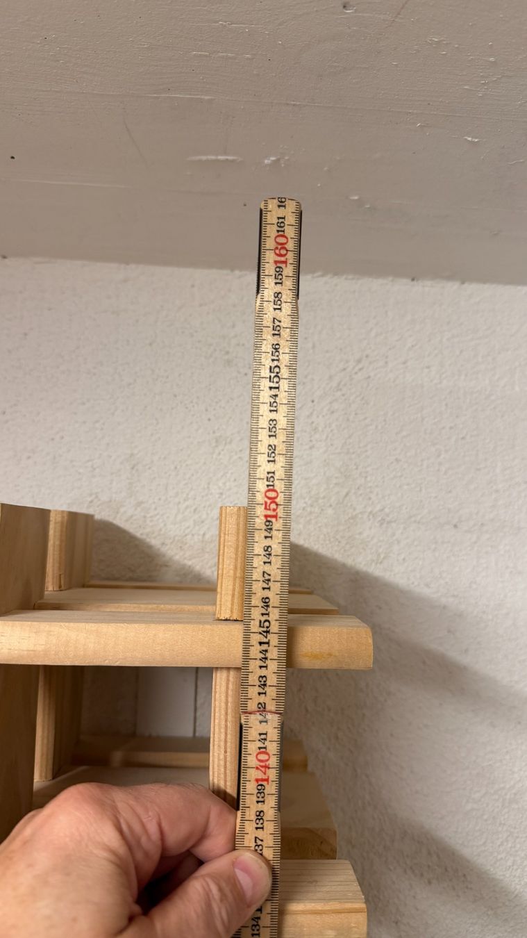 Scaffali: Weingestell / Weinregal – Usato da Kleinandelfingen venduto da Mypaq 2
