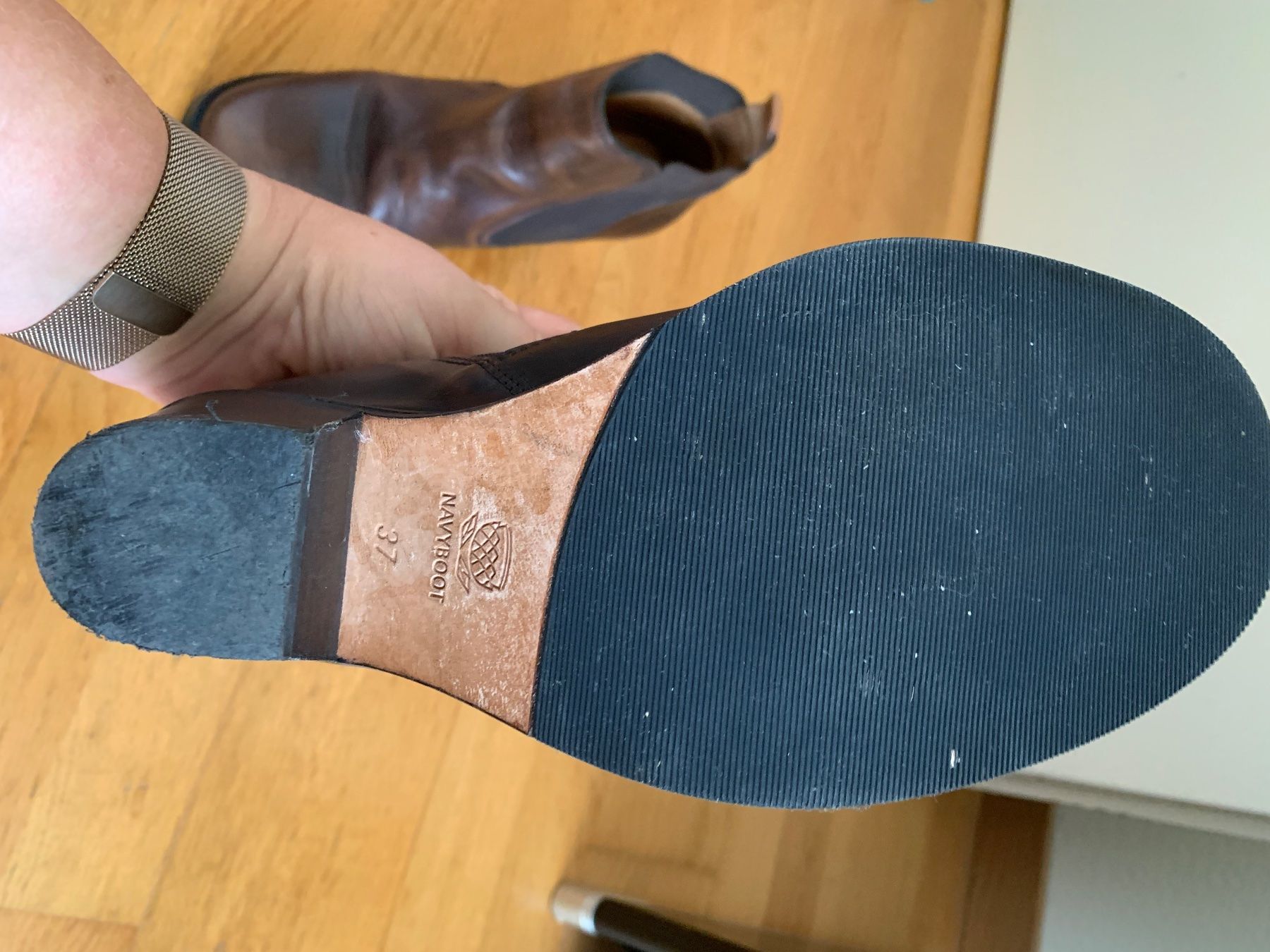 Navyboot Damenschuhe: Navyboot Stiefeletten Leder braun Gr. 37 – Gebraucht aus Wettswil von cipollina71 3