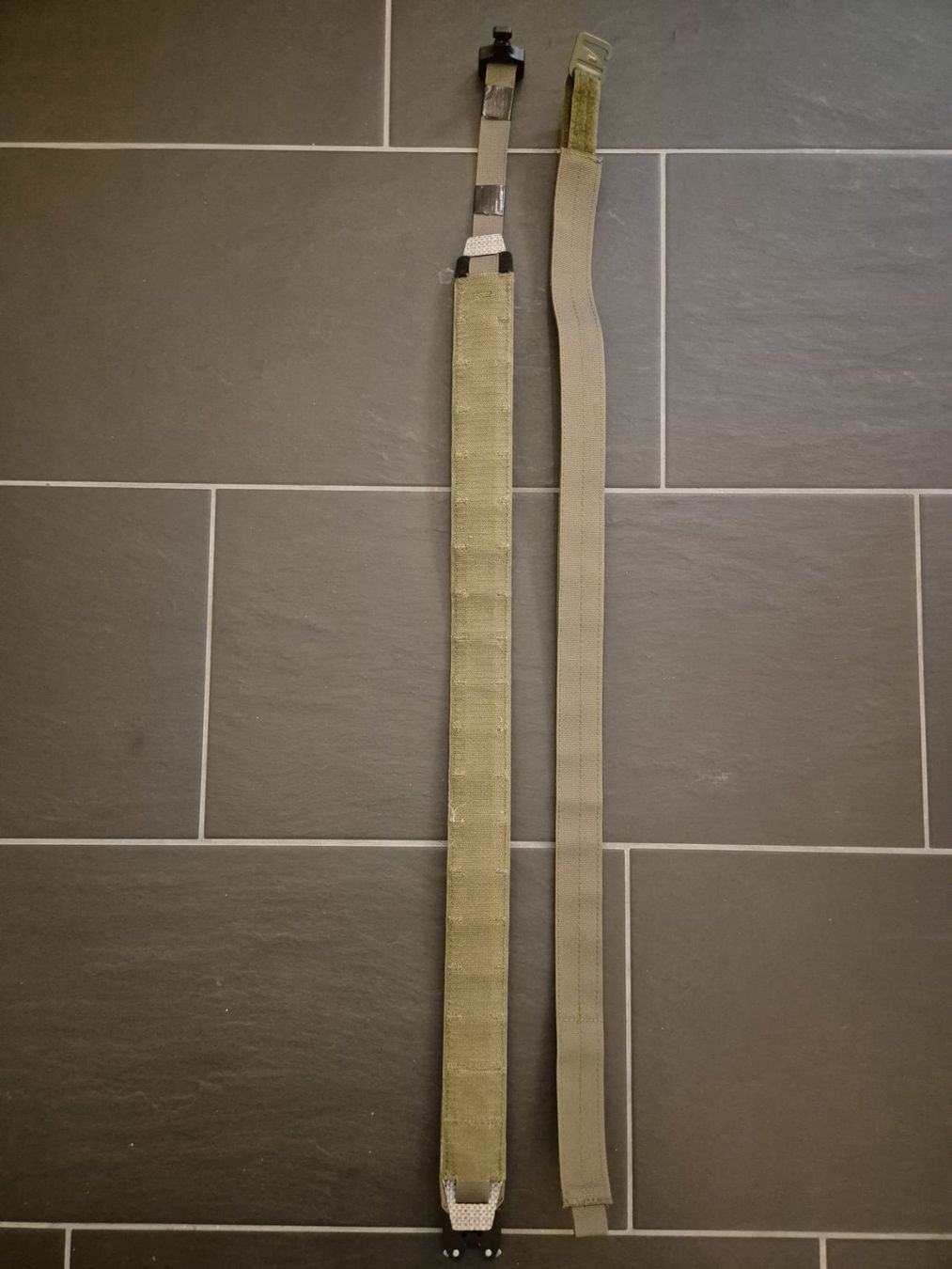 Uniformi: Taktischer Militär Gürtel Oliv – Nuovo (secondo la descrizione) da Benken ZH venduto da max_9z29 2