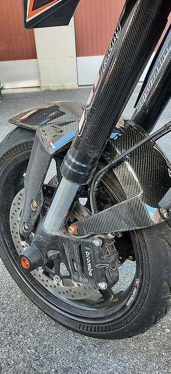 Strada: Ktm 990 smt – Usato da Fully venduto da Tuchoz 2