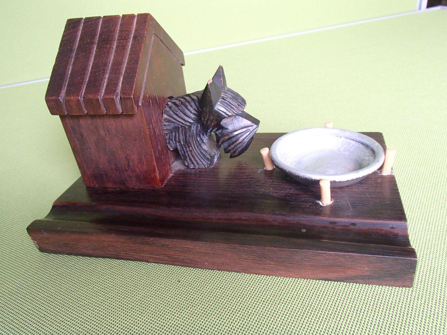 Portacenere: Art Deco Aschenbecher mit Fox Terrier – Usato da Schöfflisdorf venduto da pullux 6