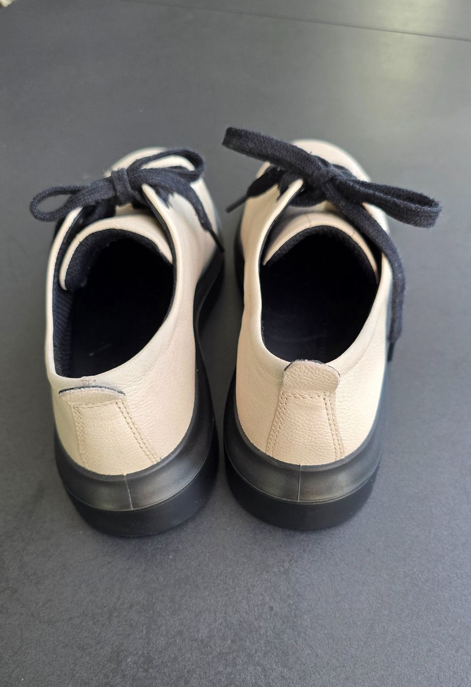 Ecco Scarpe da donna: Ecco Lederschuh beige – Usato da Zell LU venduto da div_w55n 3