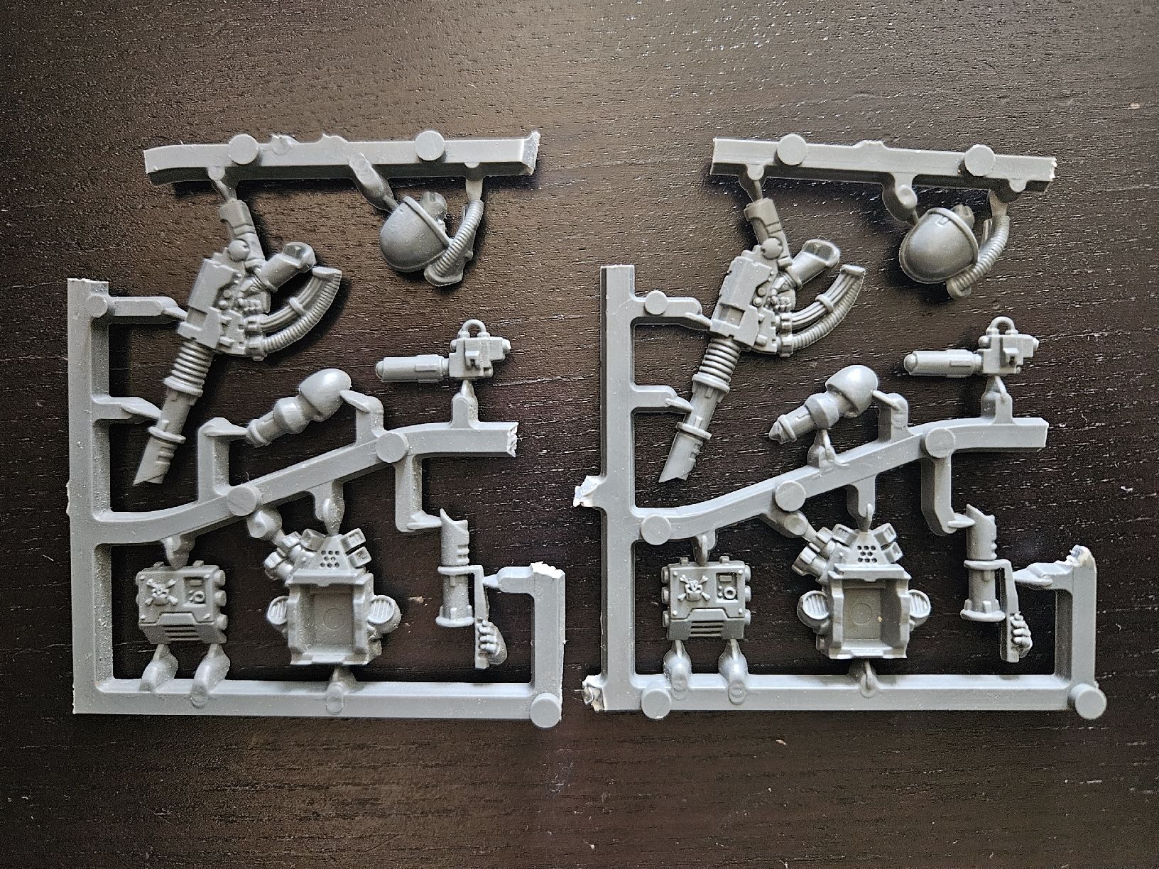 Kit di modellismo & Modellini statici: Warhammer 40K - Bits - Las Cannons – Nuovo (secondo la descrizione) da Genève venduto da lec_2k2j