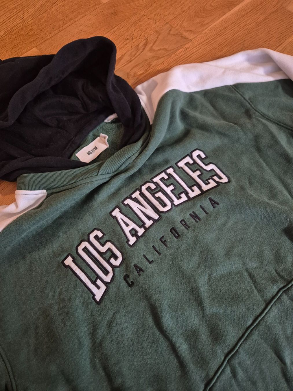 Hollister Maglioni & Felpe: Hollister Kapuzenpullover – Usato da Weiach venduto da ste_hxx 2