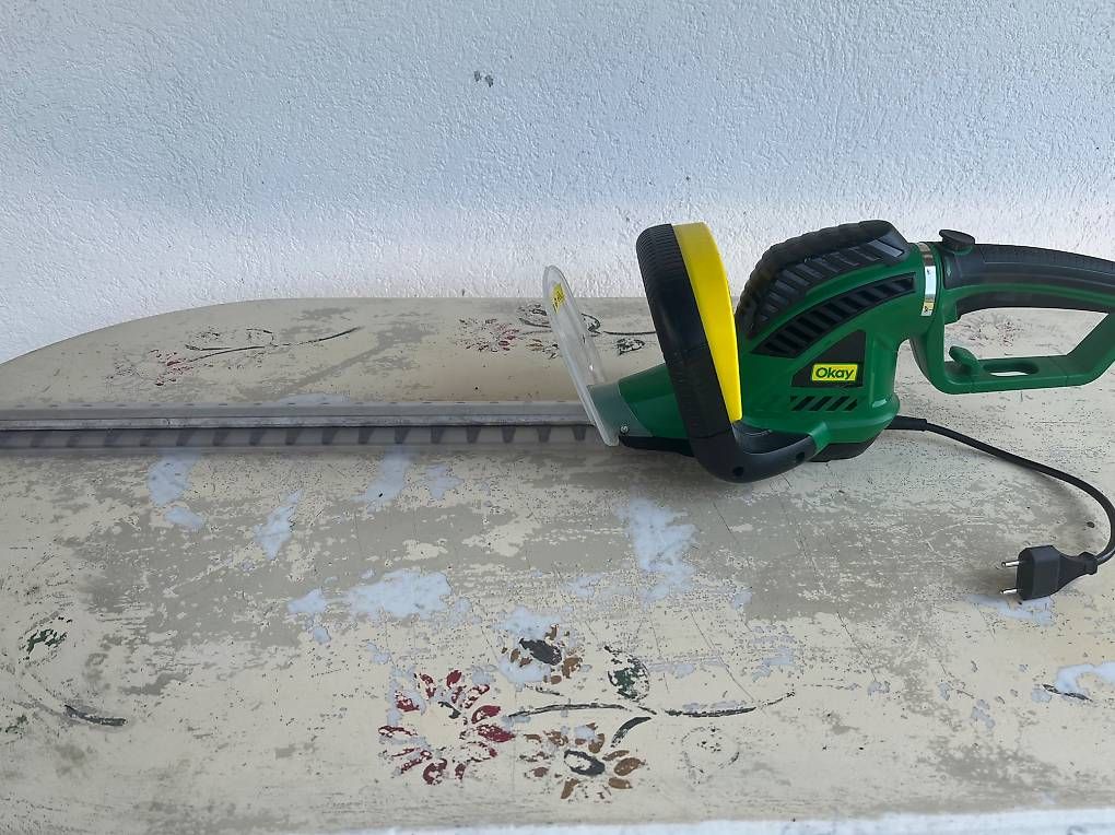 Alle Maschinen: Taille haie Okay 220 volts – Gebraucht aus Bévilard von bb5_fm9h 1