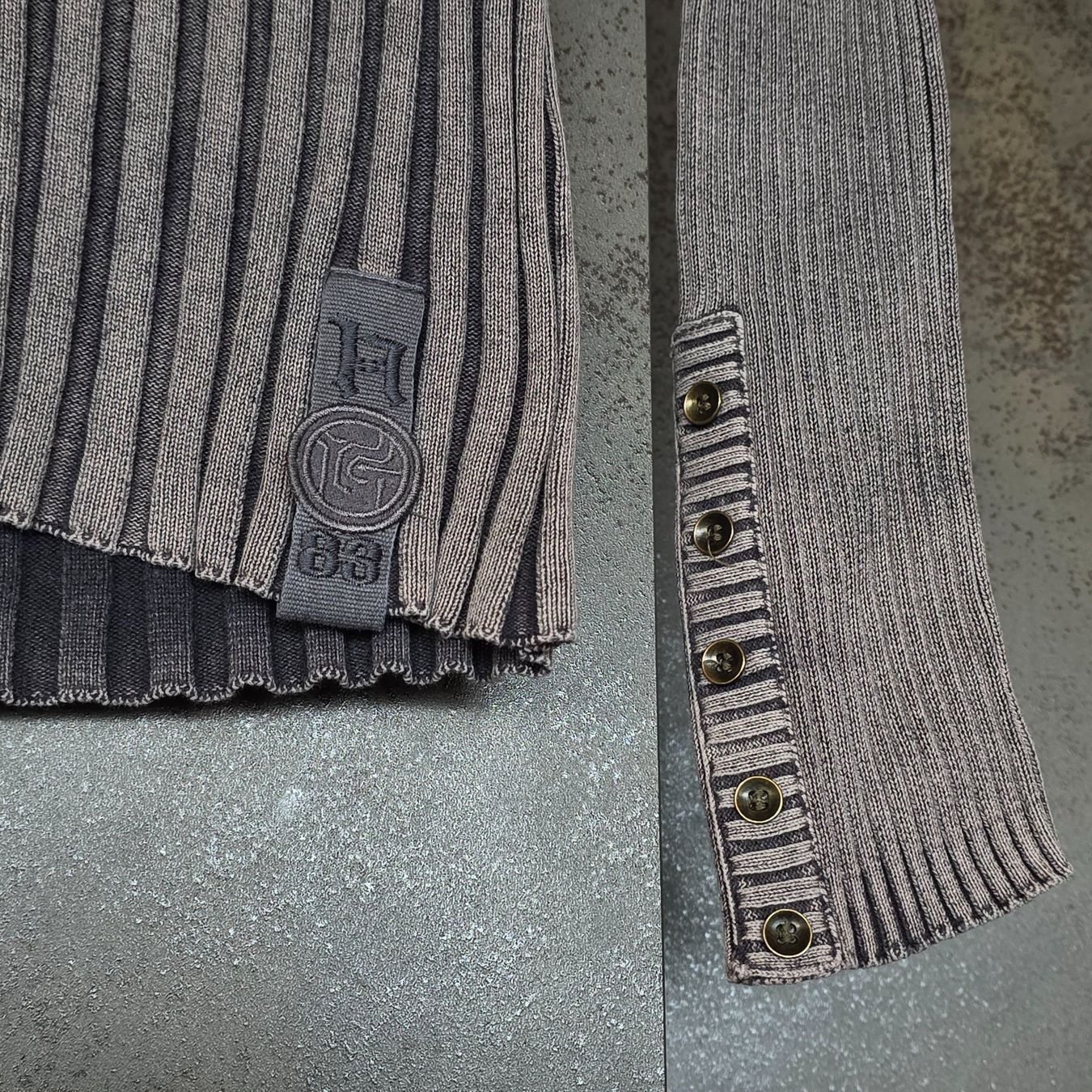 Nile Maglioni & Felpe: 🐸 NILE PULLOVER M GERIPPT TAUPE / ANTHRAZIT – Nuovo (secondo la descrizione) da Môtier (Vully) venduto da Frogs 1