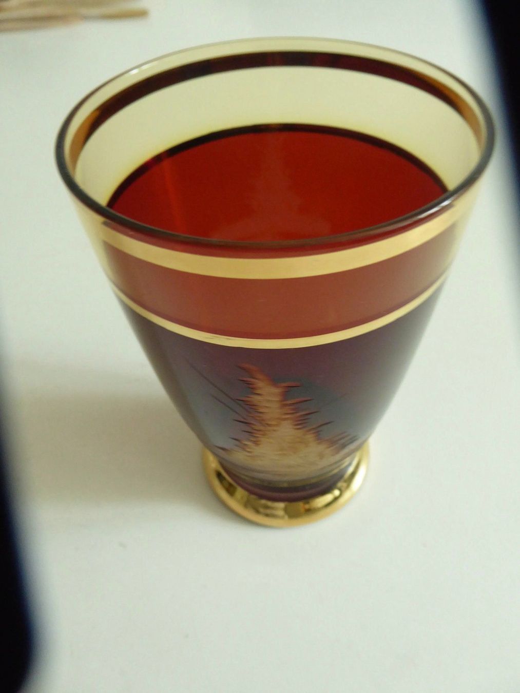 Bicchieri: schönes Glas mi goldigen Rändern – Usato da Zürich venduto da Chaeffeler 1