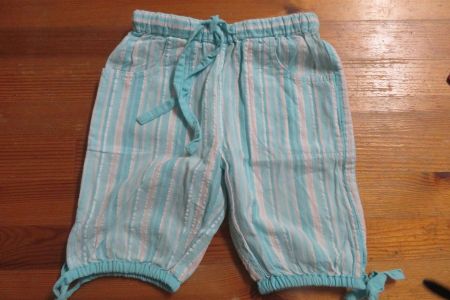 Kurze Hose in Gr. 74