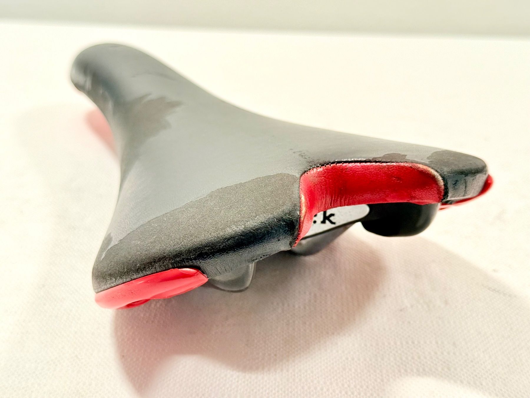Fizik Ersatzteile: Fizik Sattel saddle 264 Gramm / 2607 – Gebraucht aus Luzern von bikeandbeltcom 2