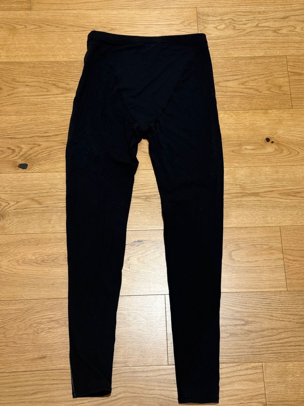 Skims Leggings: Skims Leggings Grösse M – Usato da Zürich venduto da Ambok 2