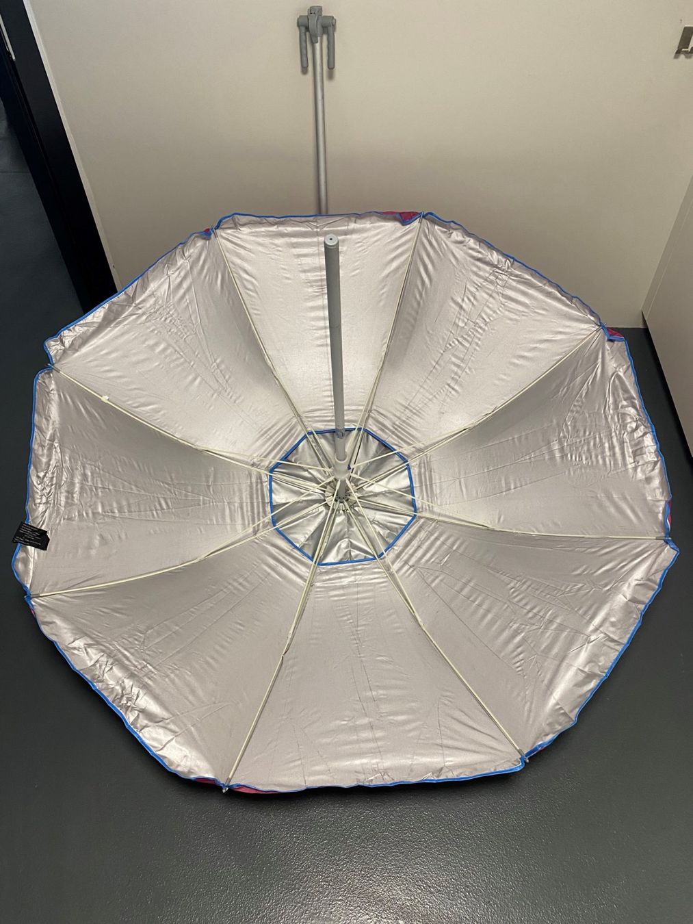 Sonnenschirme: Mobiler Sonnenschirm – Gebraucht aus Leimbach AG von SheAmelie 2