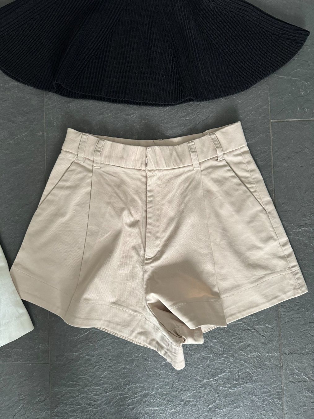 Kleiderpakete: 4 Stk. Damen Kleider Set Gr. 34 – Gebraucht aus Bonstetten von VCLS 2