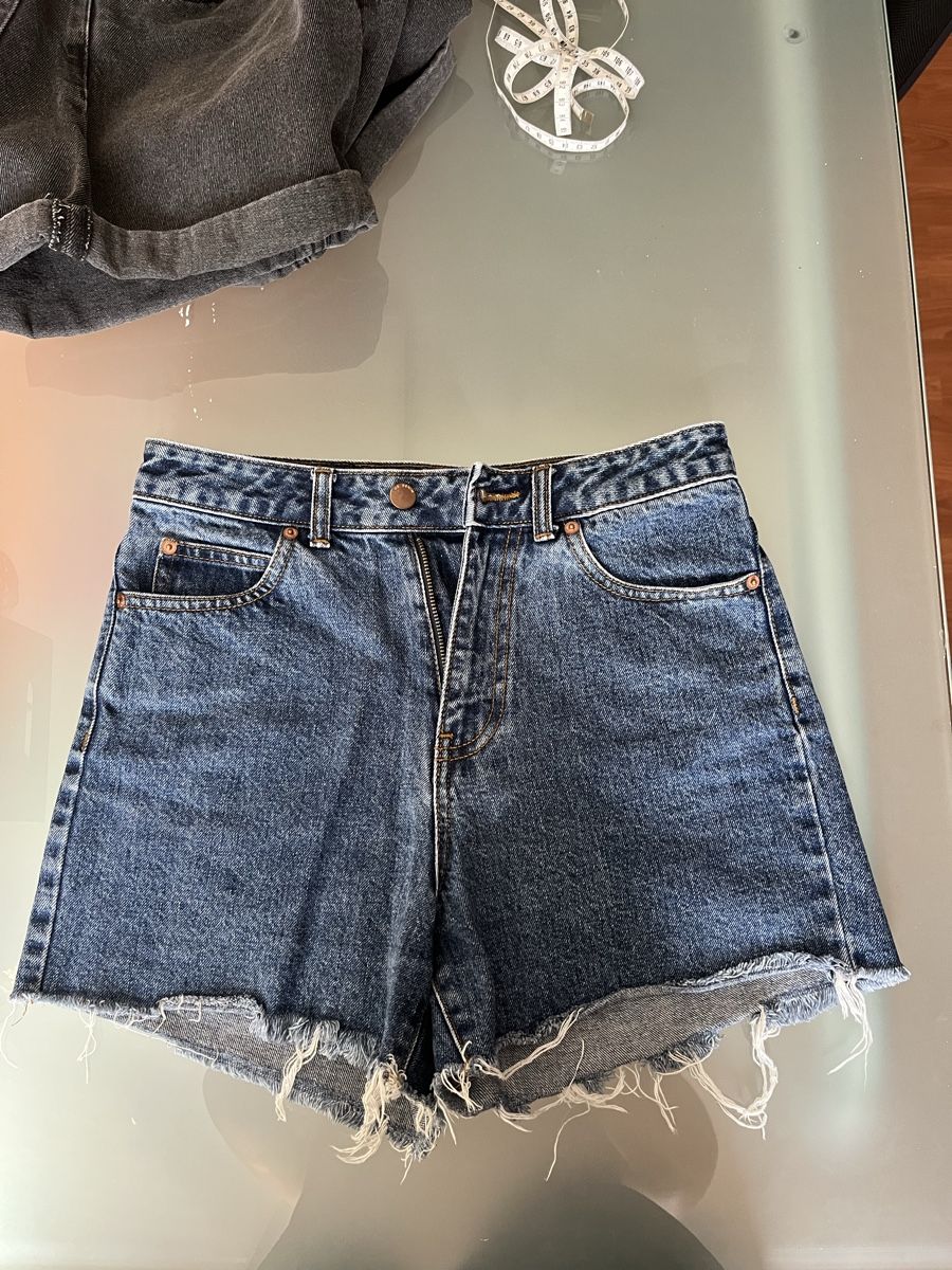 Jeans: DrDenim Jeans Shorts dunkelblau – Usato da Wil AG venduto da larwe