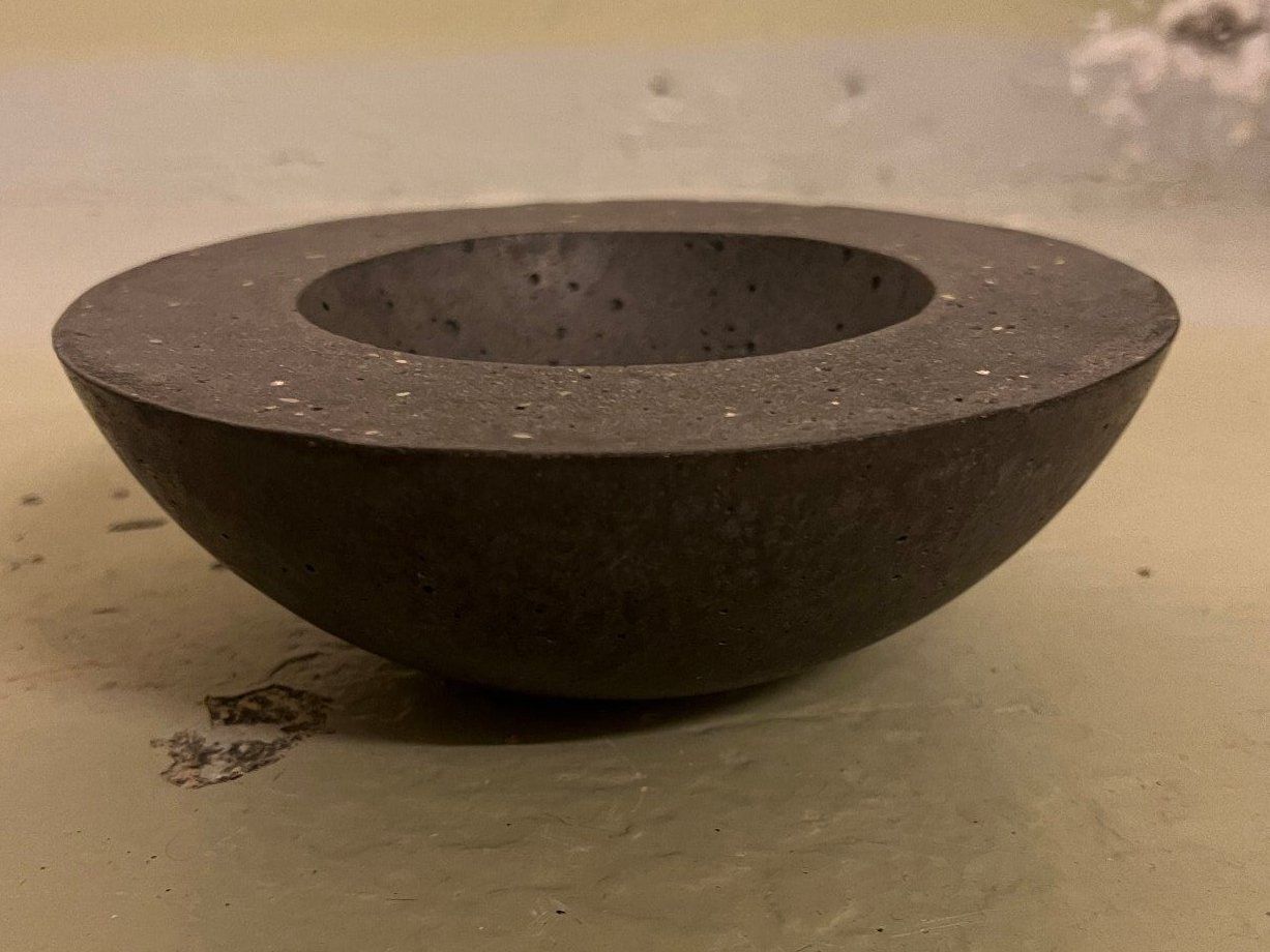 Schalen: Beton Schlüsselschale – Gebraucht aus Basel von qua_2s2c 1
