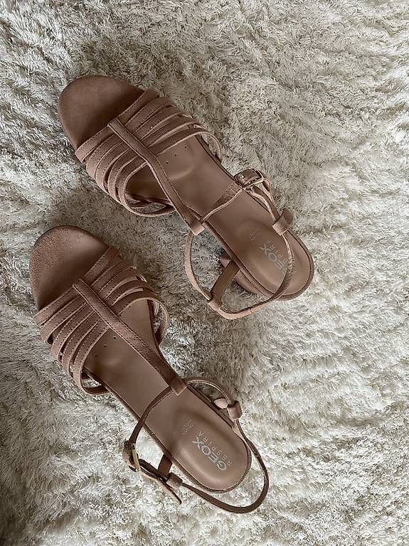 Damenschuhe: Sandales neuves jamais portées – Gebraucht aus Lausanne von Chandolin 1