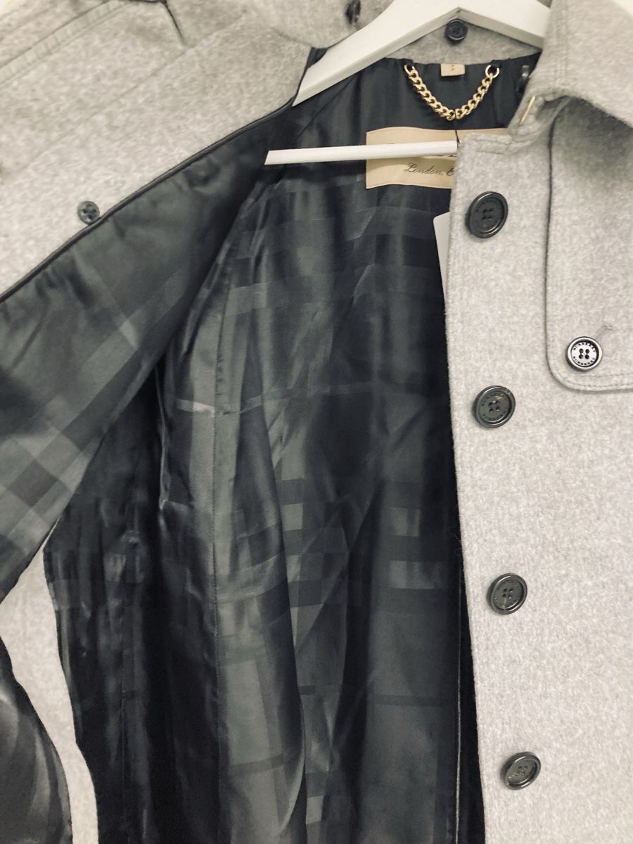 Burberry Altro in Moda donna: Burberry Cape / neuwertig – Usato da Bäch SZ venduto da vio_77ch 2