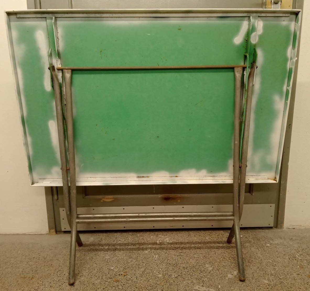 Tavoli: Table de Jardin Pliable fer vintage / Blechtisch Gartentisch – Usato da Le Locle venduto da PereiraHugo 8